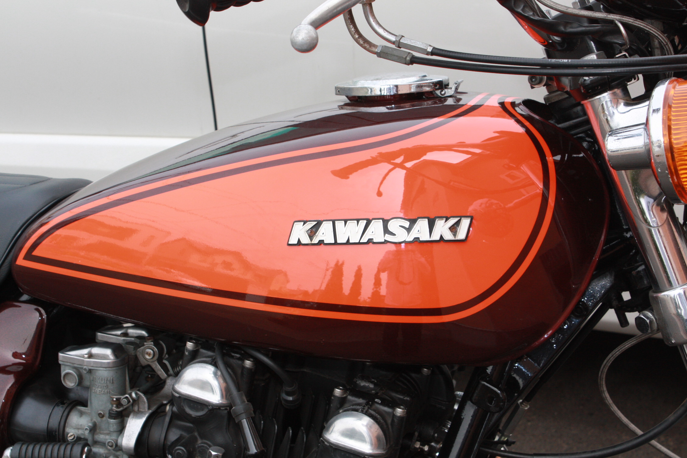 カワサキ Z1 Z2 純正 ガソリンタンク 内プレス 当時物 - オートバイ